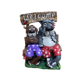 Декоративна фігура Вовк та пес на лавці Welcome