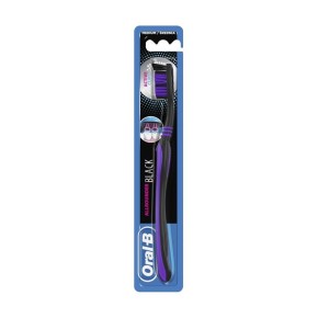 Зубна щітка Oral-B Black 40 Всебічна чистка Medium середня