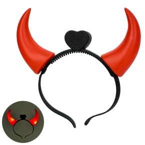 Аксесуари для свята Halloween Обруч з ріжками 12.5х19 см (MK5746)